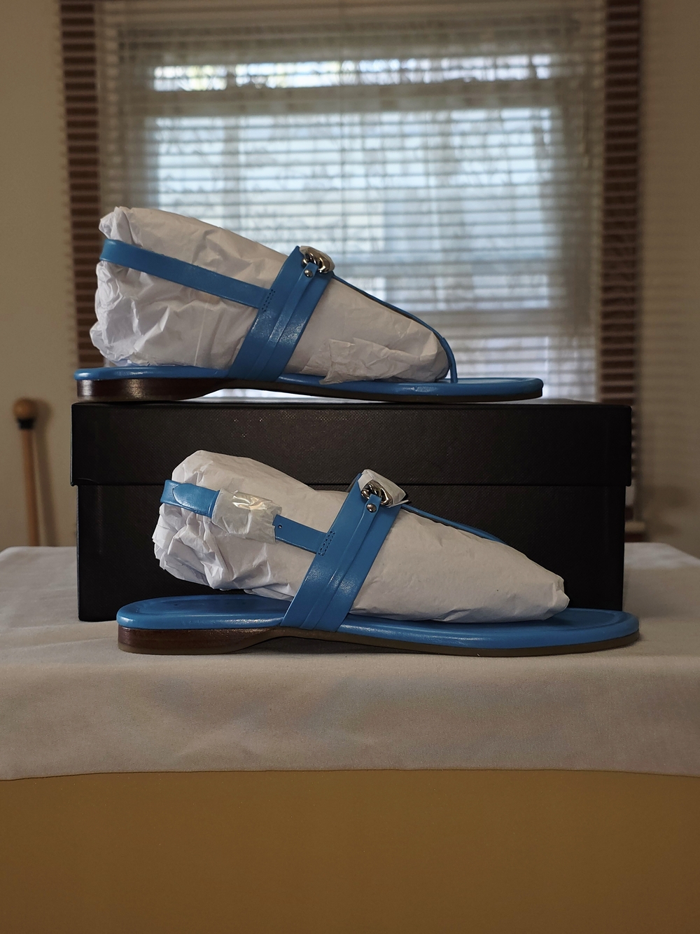COACH Caterine Semi Matte Calf Leather Sandals in Azure Size 7M - Picture 4 of 8